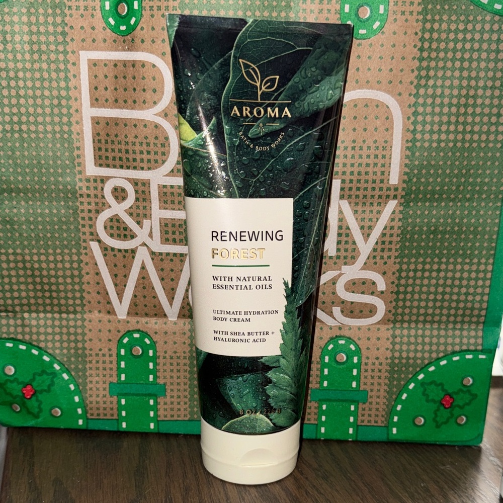 Bath & Body Works Aroma Aromatherapy Renewing Forest Body Cream